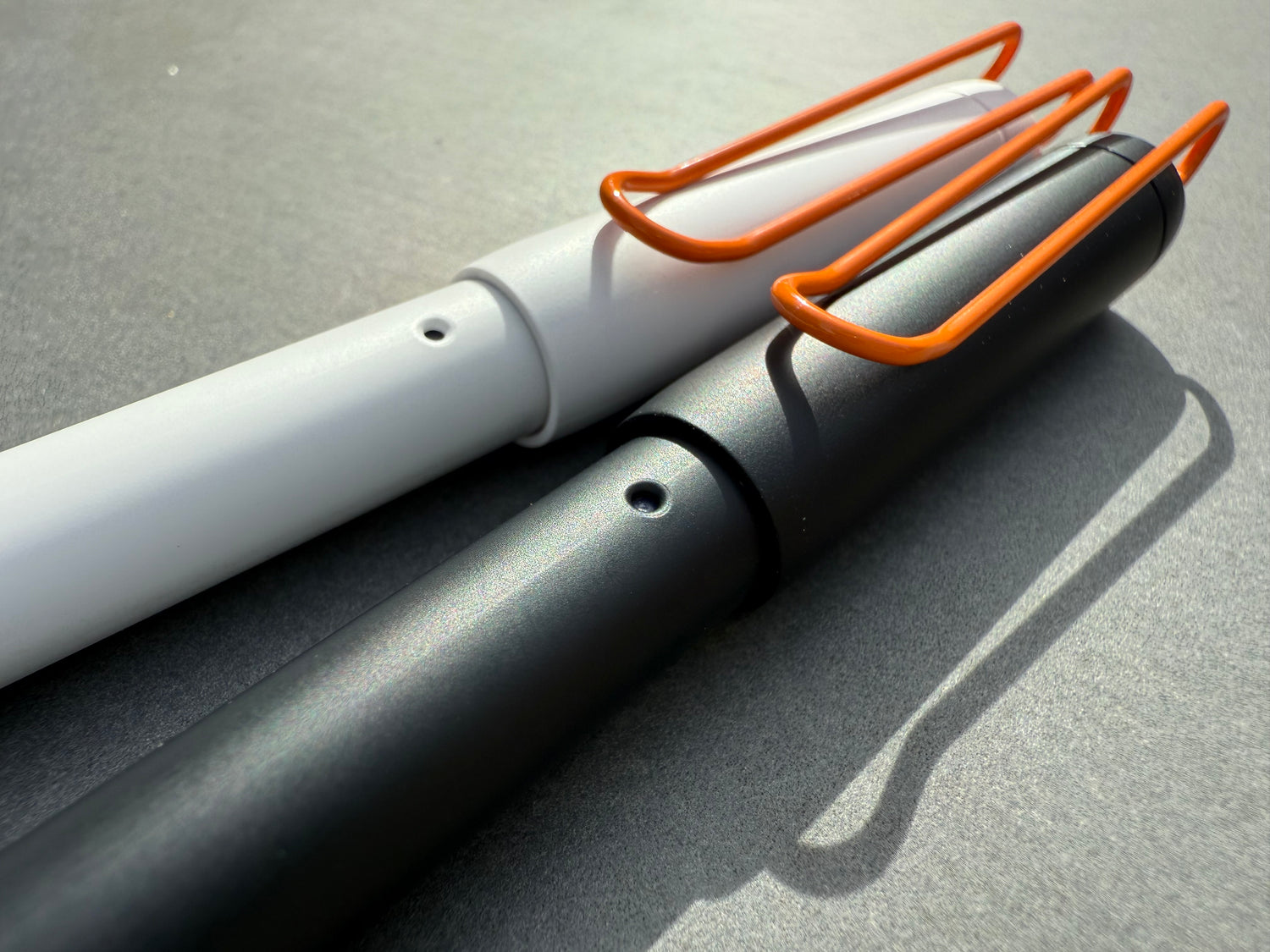 inq intelligent ink pens with signature orange clip