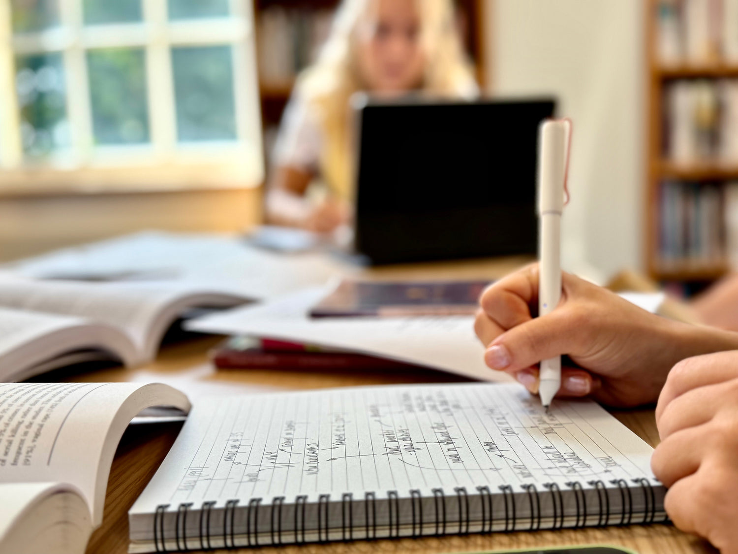 The ultimate note-taking support solution